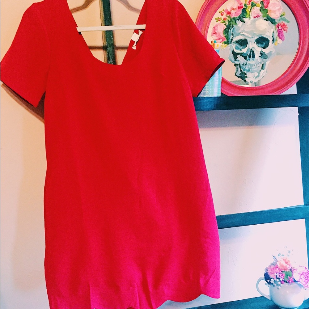 Very J Scalloped hem dress